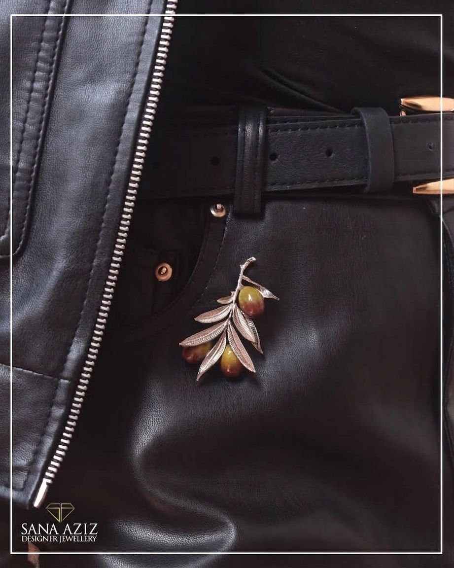 Olive Branch, Brooch, from the The Olive Branch collection.