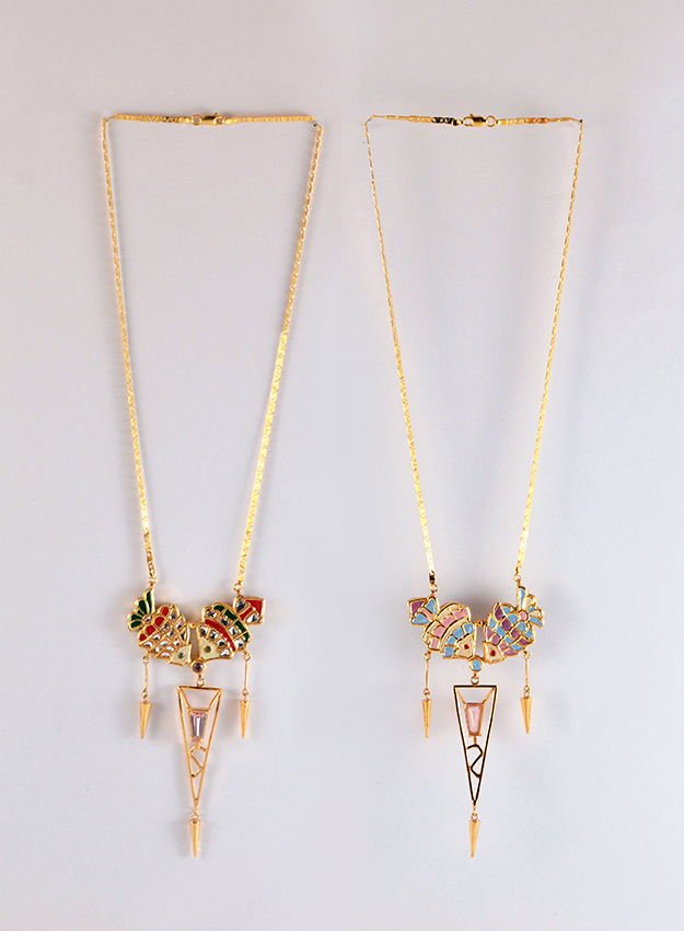 Fish pair necklace with Pink zircon detail, from the Safari collection.
