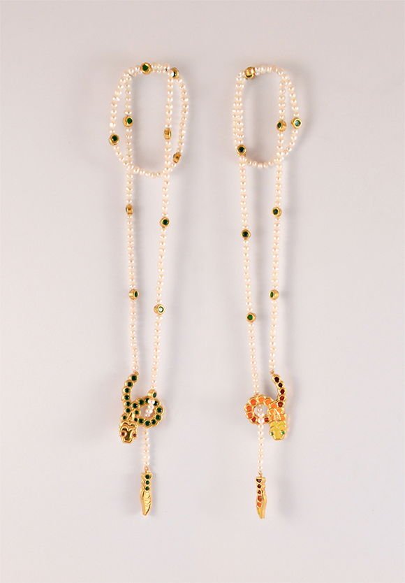 Snake pearl necklace, from the Safari collection.