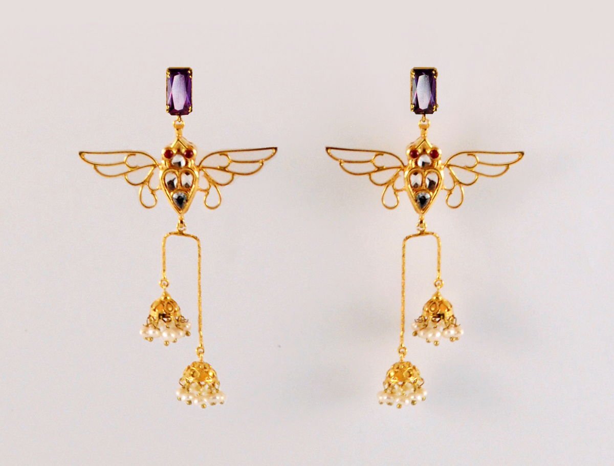 Wasp Earrings with Purple zircons, from the Safari collection.