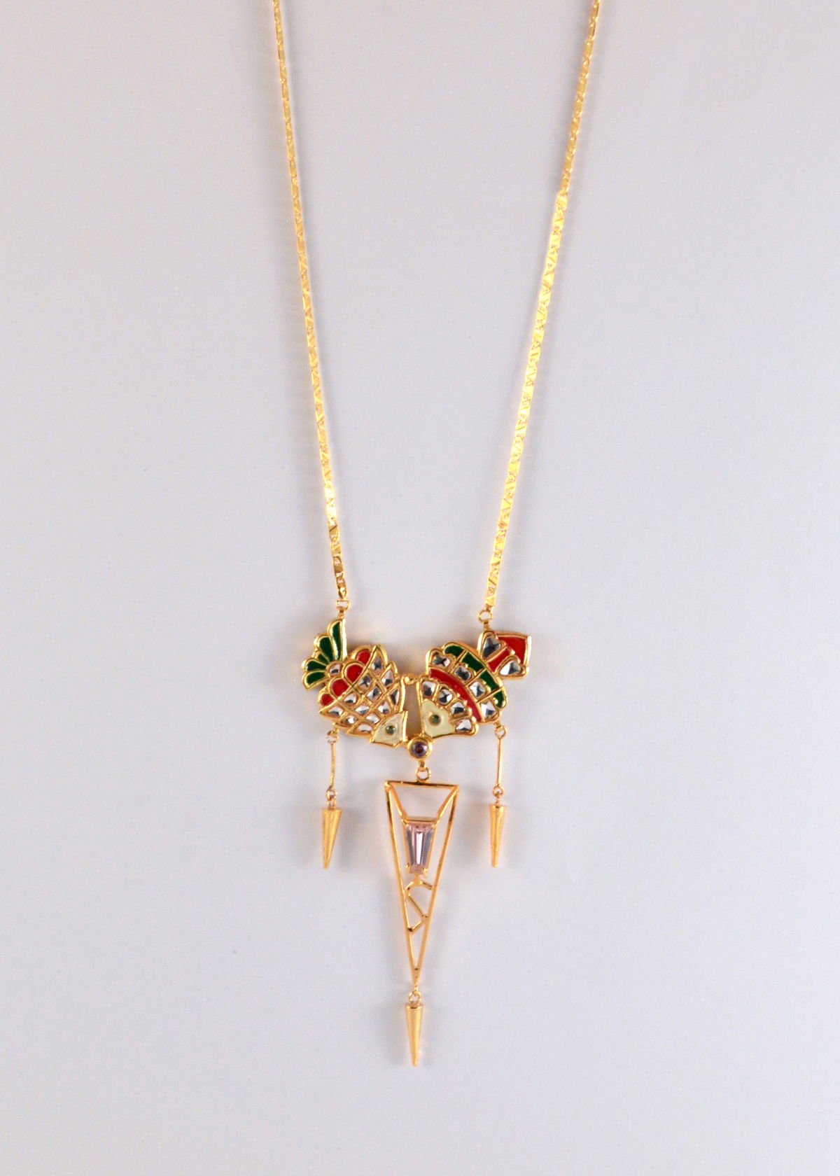 Fish pair necklace with pink zircon, from the Safari collection.